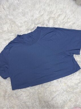 Lululemon Crop Top Tee